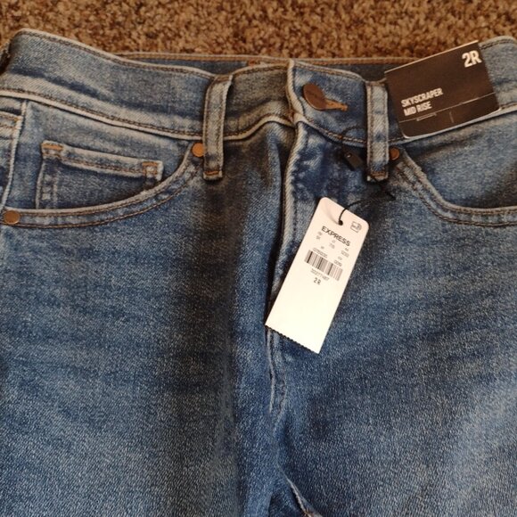 Express Skyscraper Mid Rise NWT Size 2 - Picture 2 of 8